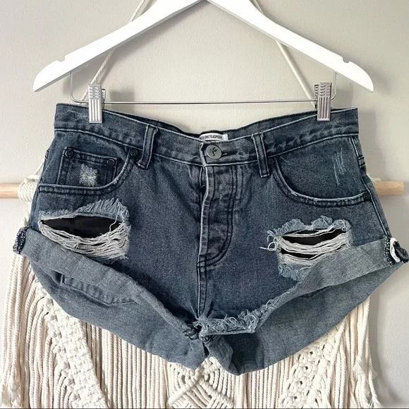 One Teaspoon Bandits Distressed Denim Shorts - Picture 2 of 7